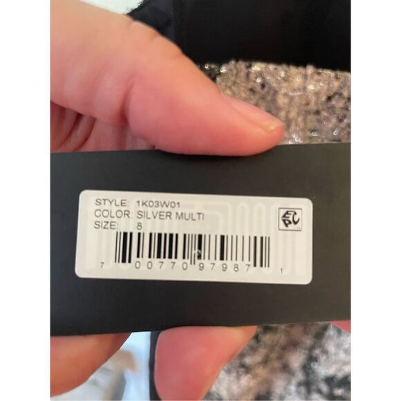 Vera Wang Dress (SZ 8) - Picture 4 of 4